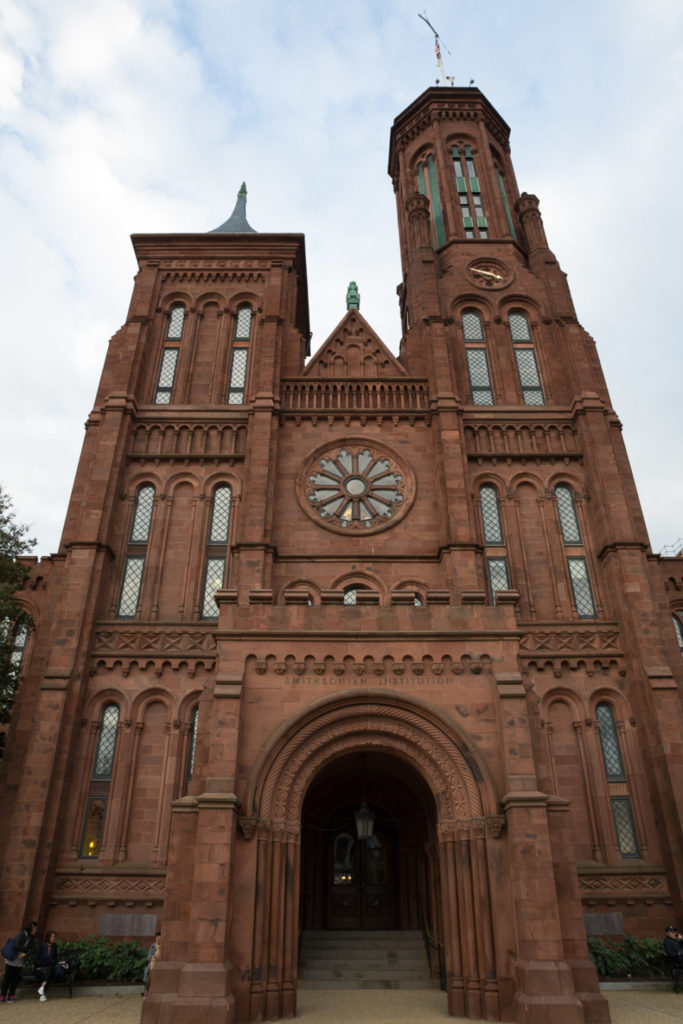 Smithsonian Visitors Centre