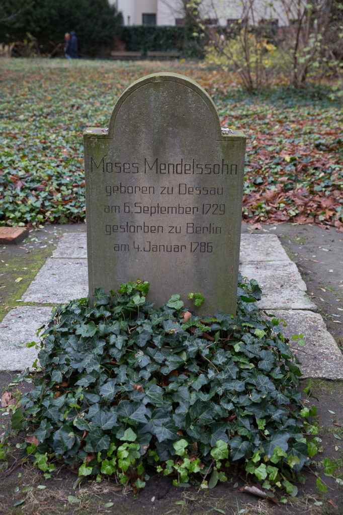 Moses Mendelssohn Grave Stone